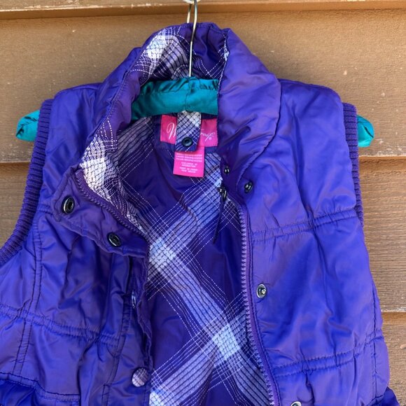 Weatherproof Girls 7/8 Purple Puffer Vest With Plaid Lining - Picture 4 of 8